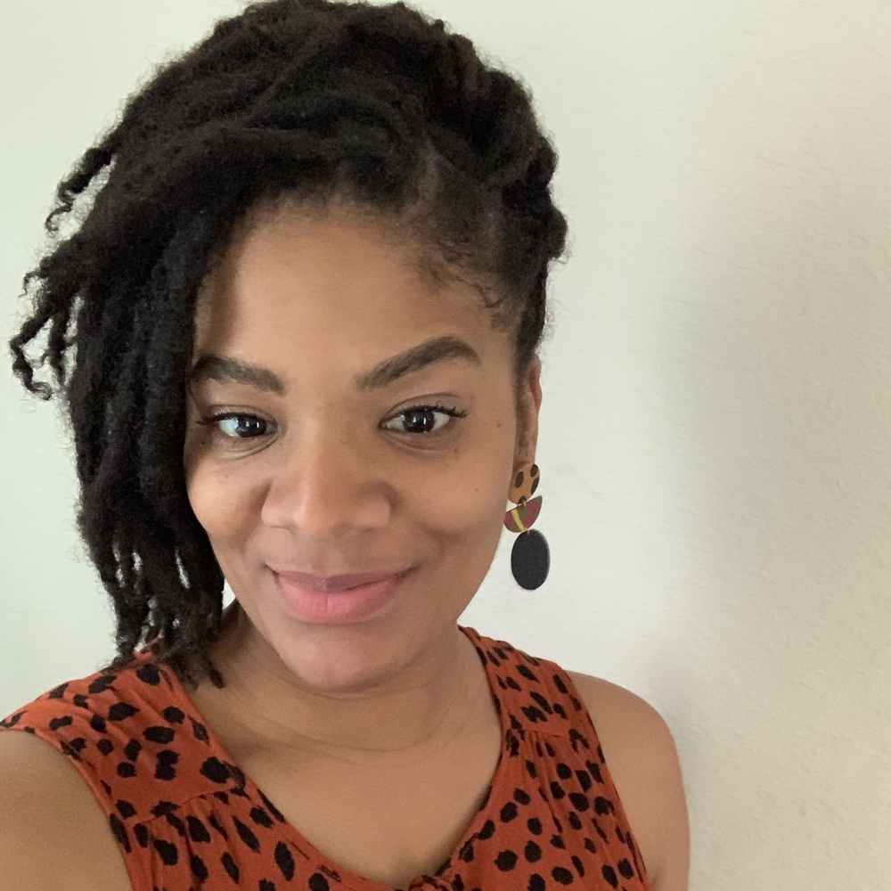 Meet your Posher, Michelene